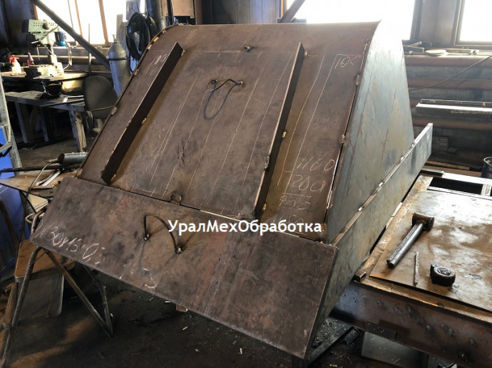Изготовление ковша экскаватора (5)