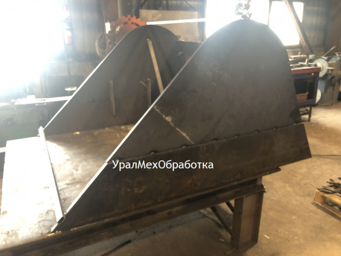 Изготовление ковша для экскаватора 1.5 куба